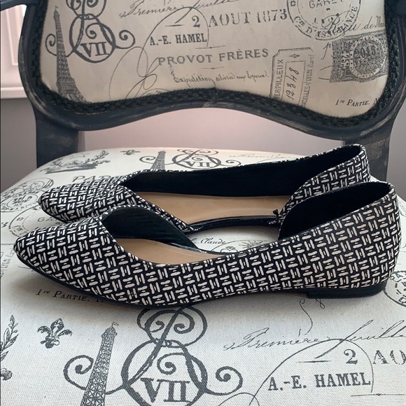 Gap flats black/white sz 8 - Picture 2 of 7